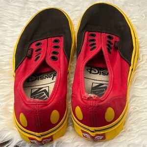 Vans x Disney 90th Anniversary Mickey Mouse Off the Wall Sneakers M4 W5.5